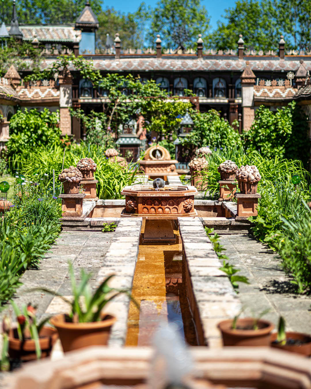 Un lieu inattendu : Les jardins secrets, à Vaulx